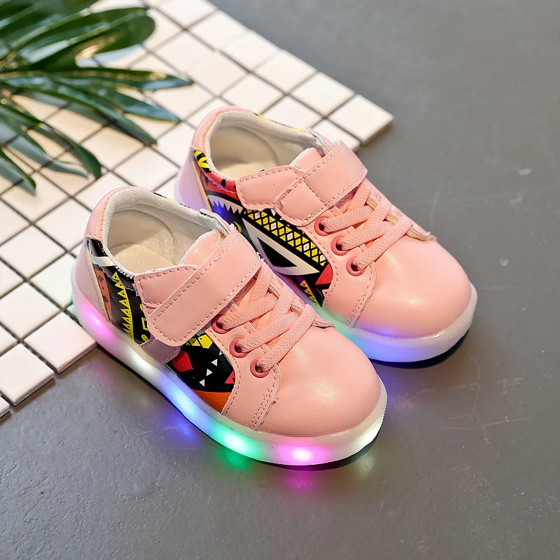 2017 New Fashion Children Shoes LED Light Shoes Kids Sneaker Shoes Light Wings USB Children's Sneakers Wholesale
2017 New Fashion Children Shoes LED Light Shoes Kids Sneaker Shoes Light Wings USB Children's Sneakers Wholesale