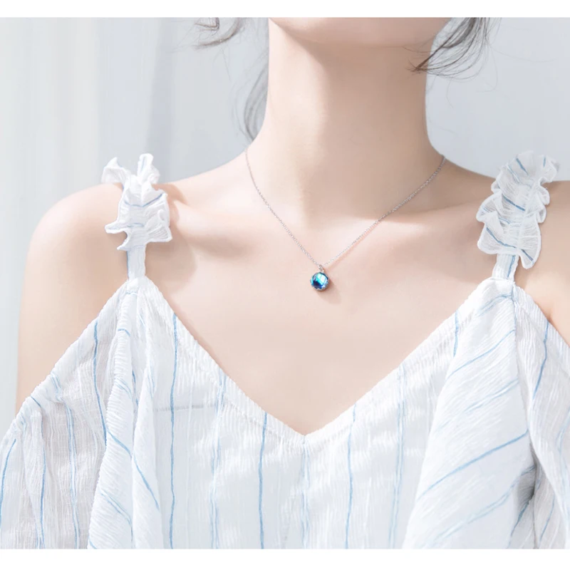 Qevila Fine Jewelry Pendant Necklaces for women Aurora Halo Crystal Gemstone s925 Silver Scale Light Necklaces Sexy bijoux femme (6)