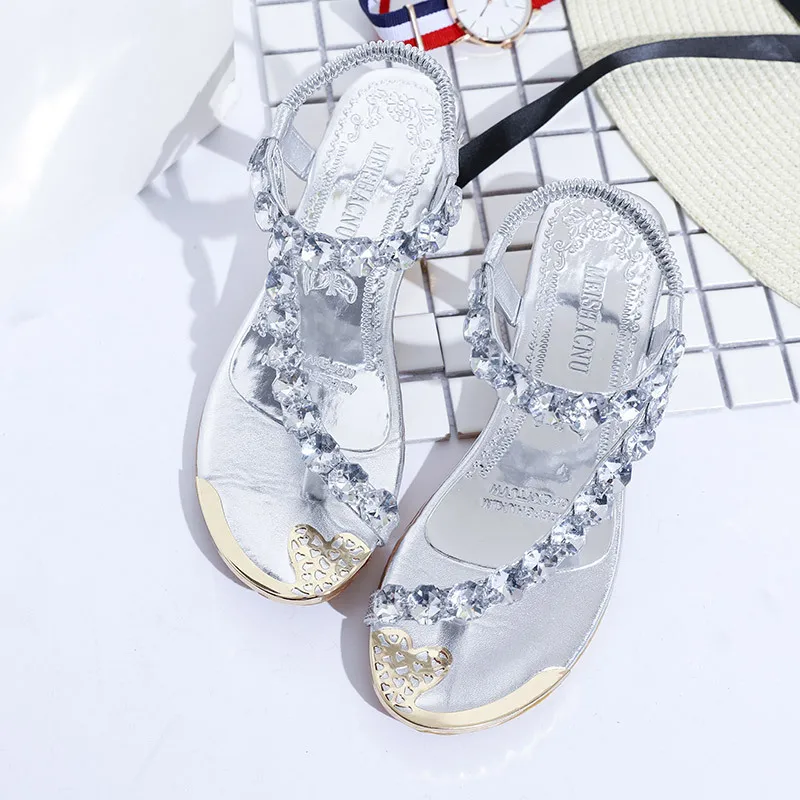

Ms. Summer Transparent Jelly Sandals Rhinestone Flowers Flat with Flip Crystal Crystal Soft Bottom Beach Shoes Women's Shoes