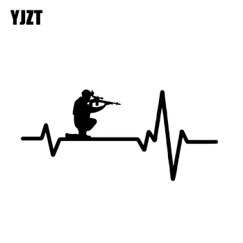 

YJZT 15*7CM Electrocardiogram On Shooting Soldier Graphic Gun Car Sticker Vinyl Decoration Motorcycle Accessories C12-0335