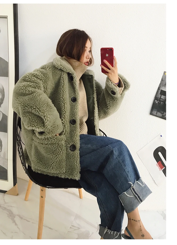 Clearance Women Wool Coats 2018 Fashion Winter Lambs Fur Loose Big Code 100%Wool  Overcoat   Fur Multiple Colors 4