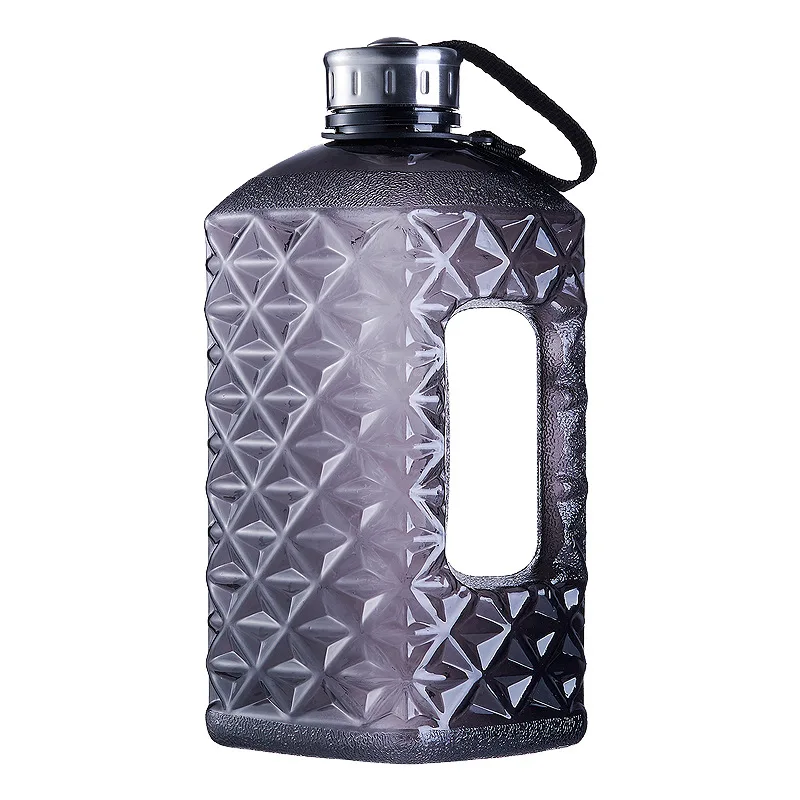 

Creative Diamond Shape Sport Water Bottle BPA Free 2.2L/75oz Large Capacity Outdoor Sports Running Bottle, Gym Portable Kettle