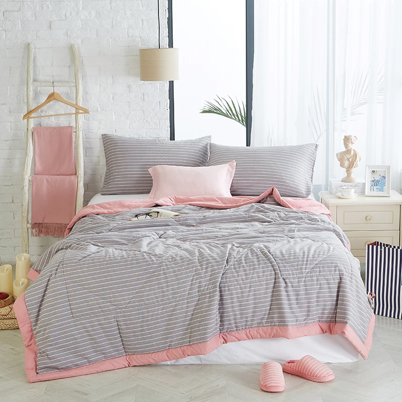 

Grey Stripes Brief Quilting Summer Comforter Quilt Stitching Polyester Fabric Polyester Filler Twin Full Queen Air-Condition