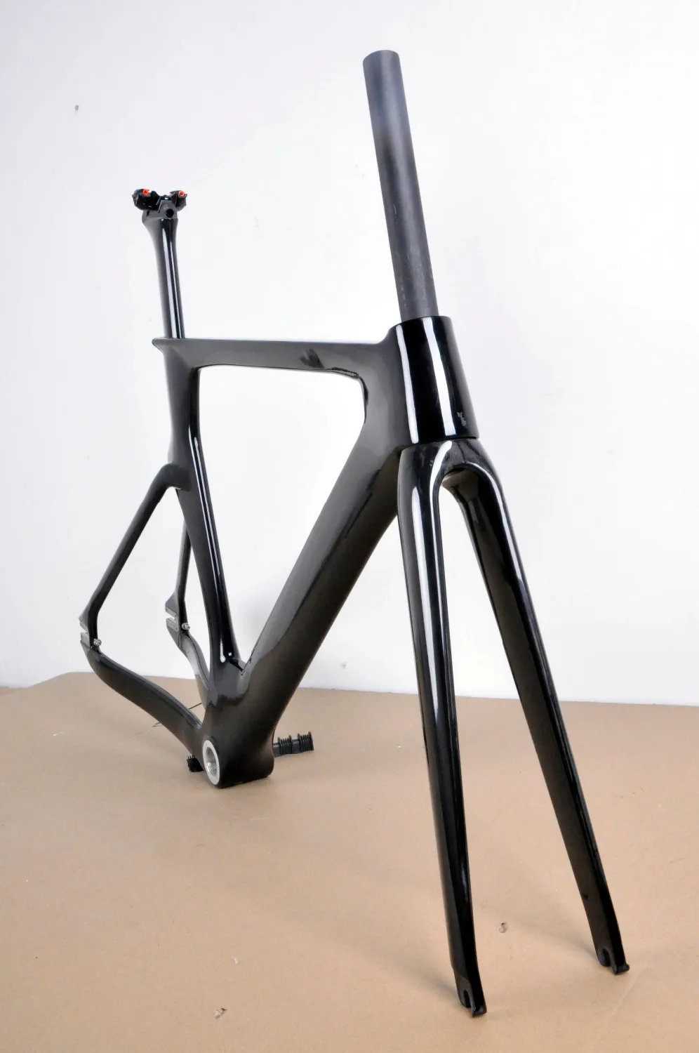cheap track frame
