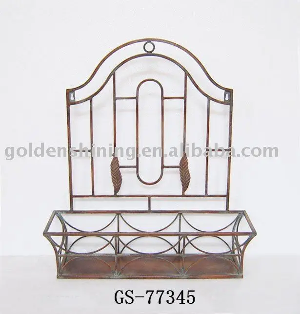 Wrought iron wall plant holderin Flower Pots & Planters from Home