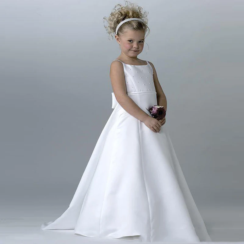Sparkle Charming A Line Spaghetti Straps White Satin Flower Girls Dresses Sweep Train Open Back