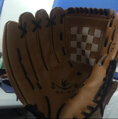 Baseball gloves right hand (1)