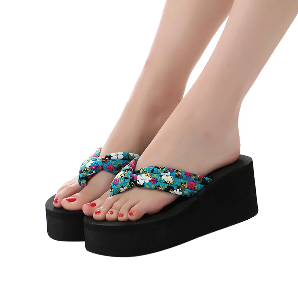 stylish slippers for girls online -