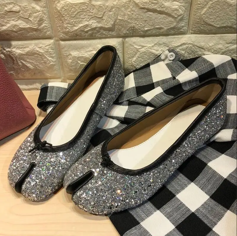 

Fashion Flat Shoes Plus Size Slip-on Party Wedding Loafers Split Toe Apart Casual Shoes Woman Flats Genuine Leather Outdoor