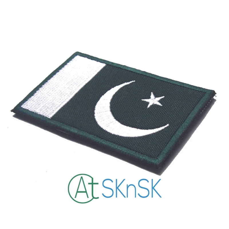 

Wholesale Tactical Patch Morale Embroidered Military Tactical Badges Pakistan Flag Patch Fabric Armband Stickers For Clothes