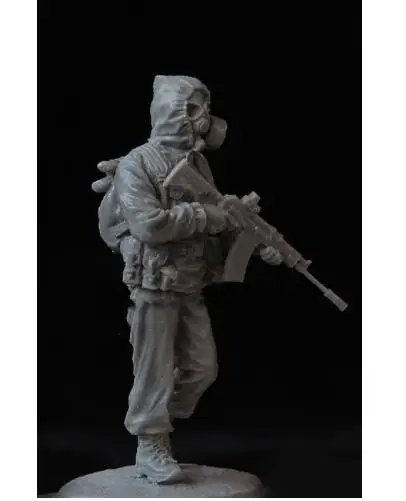 

New Unassembled 1/35 Russian Stalker officer modern winter Resin Kit DIY Toys Unpainted resin model