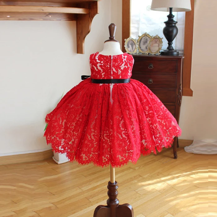 Платья для мамы и дочки в семейном стиле Вечерние Красные кружевные платья для дня рождения Одинаковая одежда для мамы и дочки