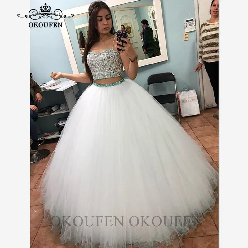 

2020 Two Piece Quinceanera Dresses Luxury Beads Crystal White Tulle Puffy A Line Vestidos De 15 Anos Sweet 16 Prom Dress Gown