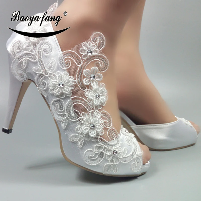 

BaoYaFang 2018 Peep Toe white flower womens wedding shoes High heels platform shoes for woman Fish toe Opne side party shoes
