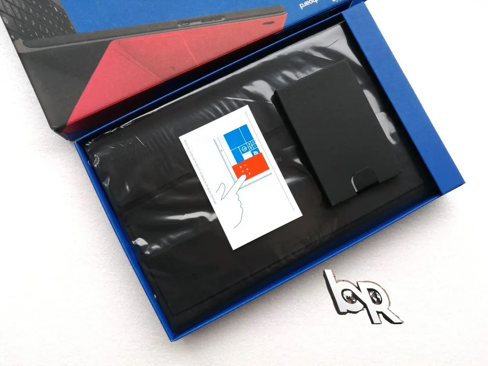 

New CH Tastatur Swiss German Nokia Power Keyboard and case for Lumia 2520 SU-42 Black Good charge and discharge of battery