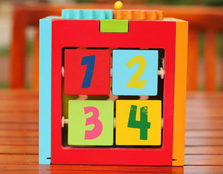 2294345735_1680212428
