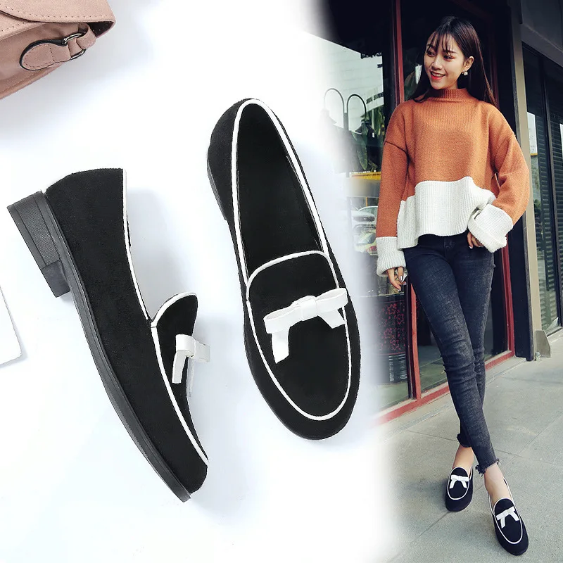 

2018 spring and summer new flat shoes female Korean shallow mouth round shoes students butterfly shoes