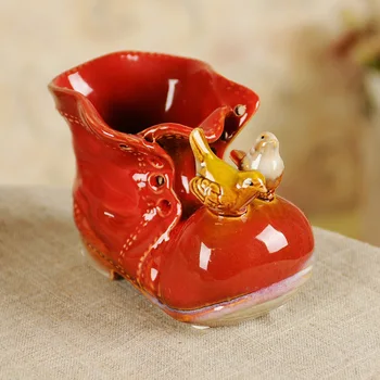 

4 colors New Arrive Creative Retro Ceramic Boots Home Decorative Personality Frogs Bird and Shoes Desktop Decoration