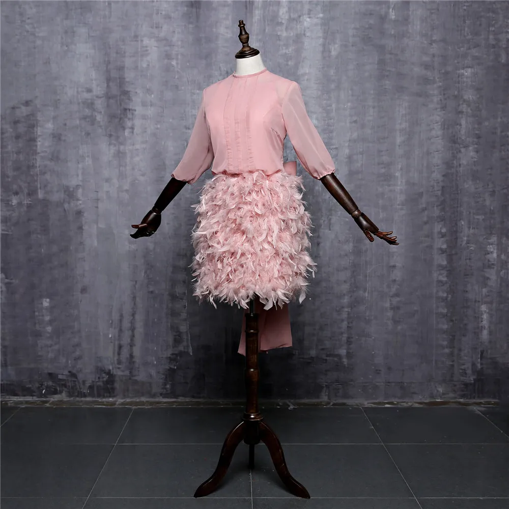 Розовый элегантные коктейльные платья Оболочка Половина рукава Короткая мини-юбка из шифона повязка с перьями, открытая спина, вечерние, выпускные платья