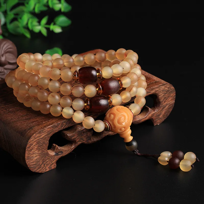 

Tibet pure natural beads bracelets 108 fidelity claw oil transparent Wenwan claw crafts folk style