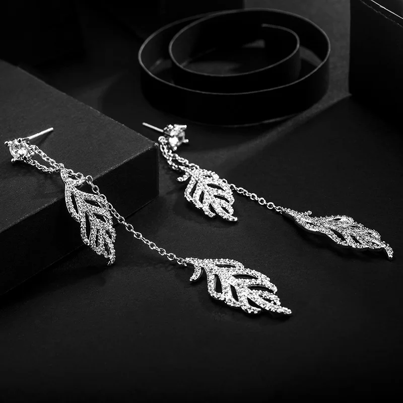 

2019 New Sale European Personality temperament long jewelry wholesale Crystal from Swarovski Sweet for Women as Party gifts