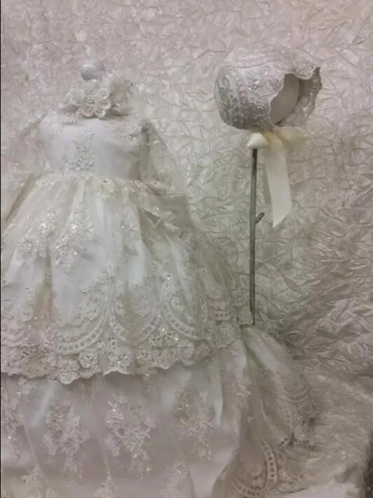 New-Long-Christening-Dresses-For-Baby-Girl-With-Long-Sleeves-Baptism-Gown-Sequined-Tulle-Lace-Appliqued (3)