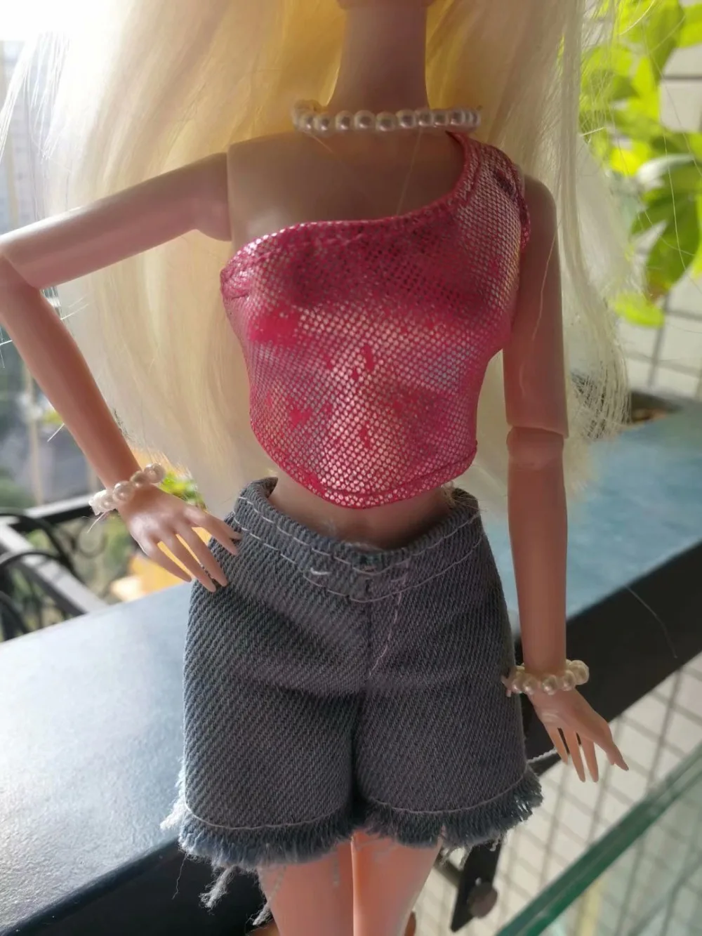 52