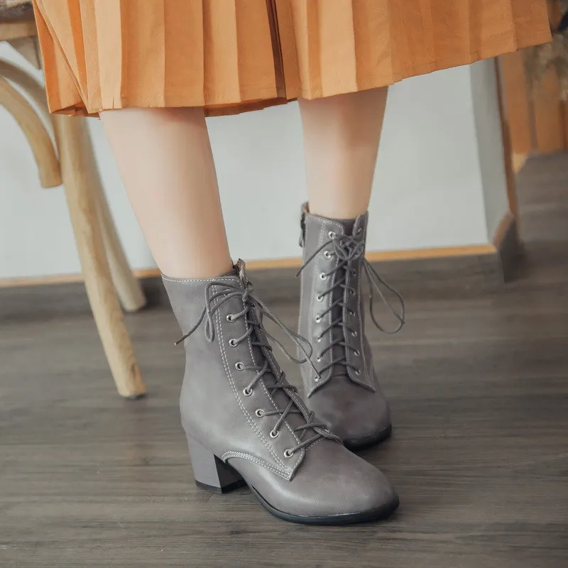RYVBA/; женские ботильоны; женские ботинки на квадратном каблуке; сезон осень-зима; Женская рабочая обувь с перекрестной шнуровкой и круглым носком; большие размеры