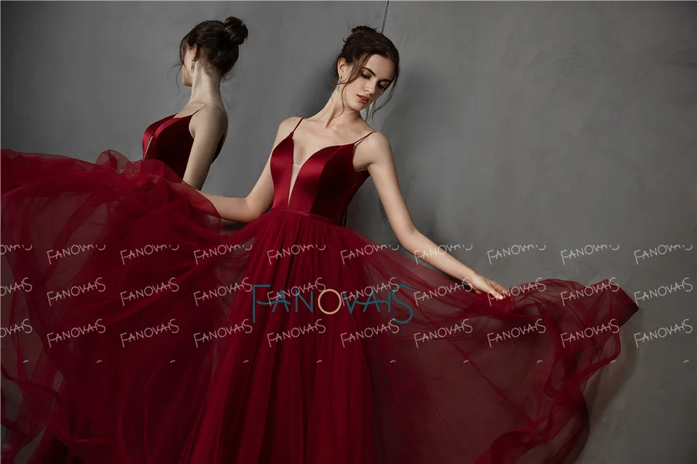 Burgundy Evening Dresses Long Straps V Neck Tulle Velvet A-Line Lace Up Back Evening Gown Prom Dress Robe de Soiree NE58