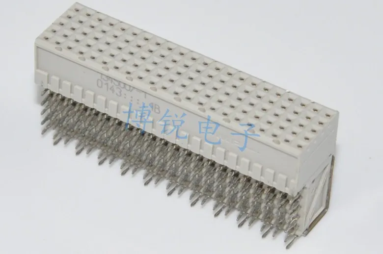 

AMP CPCI connector 2.0MM 110PIN 5 * 22 with Shielding Block Model 1345007-1