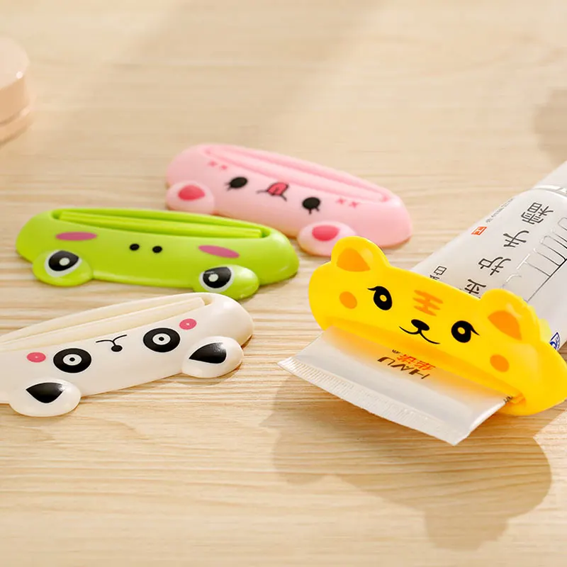 

1pcs Lovely Cartoon Multi-function Squeezer Clips Multi-purpose Toothpaste Dispenser Cream Squeezer Home Accessories P10301