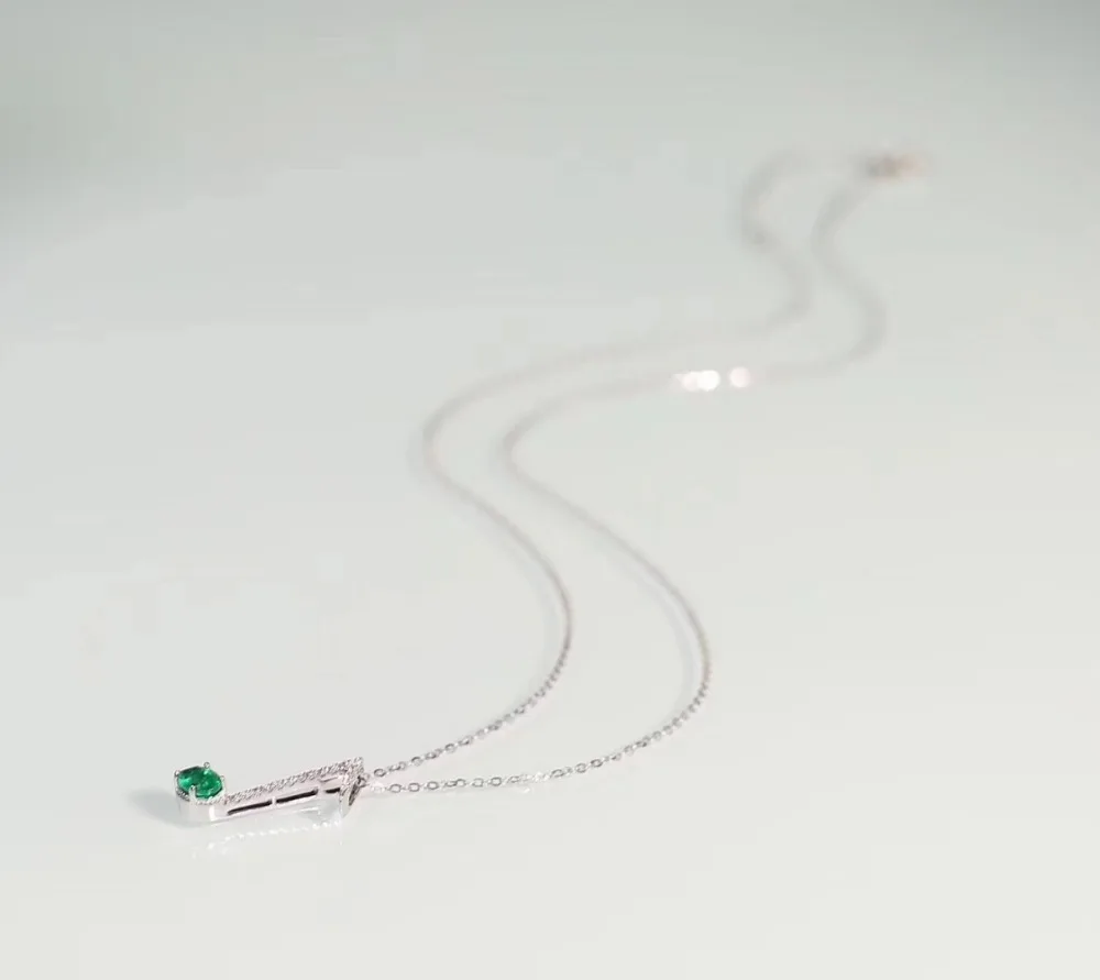 Naturel vert émeraude pendentif naturel pierre gemme mode belle élégant talons hauts pendentif 925