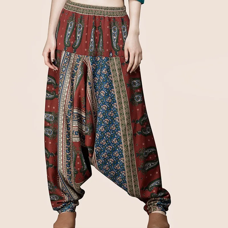 printed baggy pants