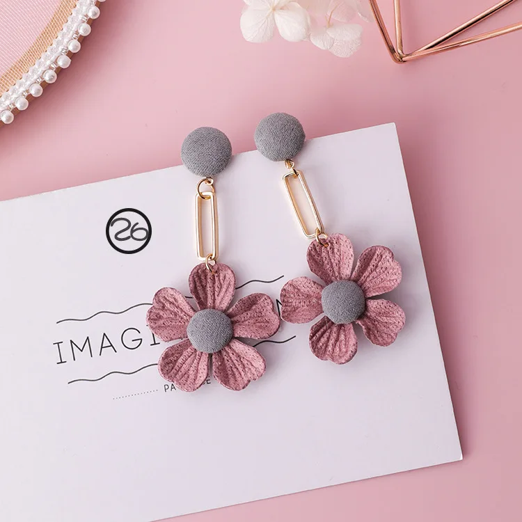 

iMucci Japanese Unique Sweet Earrings Symmetry Glamour Elegant Ethic Style Small Daisy Fringed Temperament Fabric Accessories