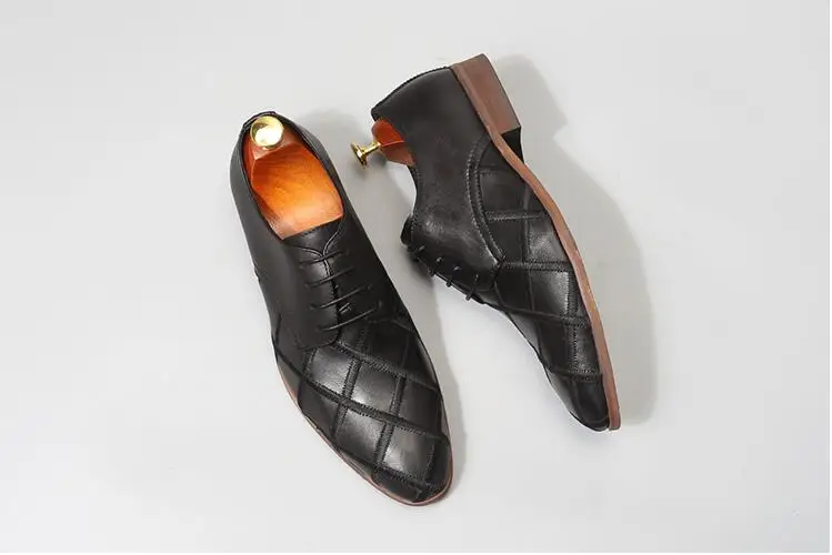 Couro Sapatos Genuíno Homens Oxfords Inteligentes De Preto Apontou Baixo Diamante Vestido Masculinos Do up Dedos Casuais Soft Salto Treliça Dos Lace tipo Avq0wTx0