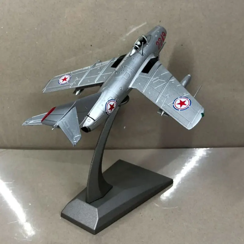 WLTK 1/72 масштаб Mikoyan MiG-15(Fagot) истребитель литой металлический военный самолет модель игрушки для сбора, подарка, украшения