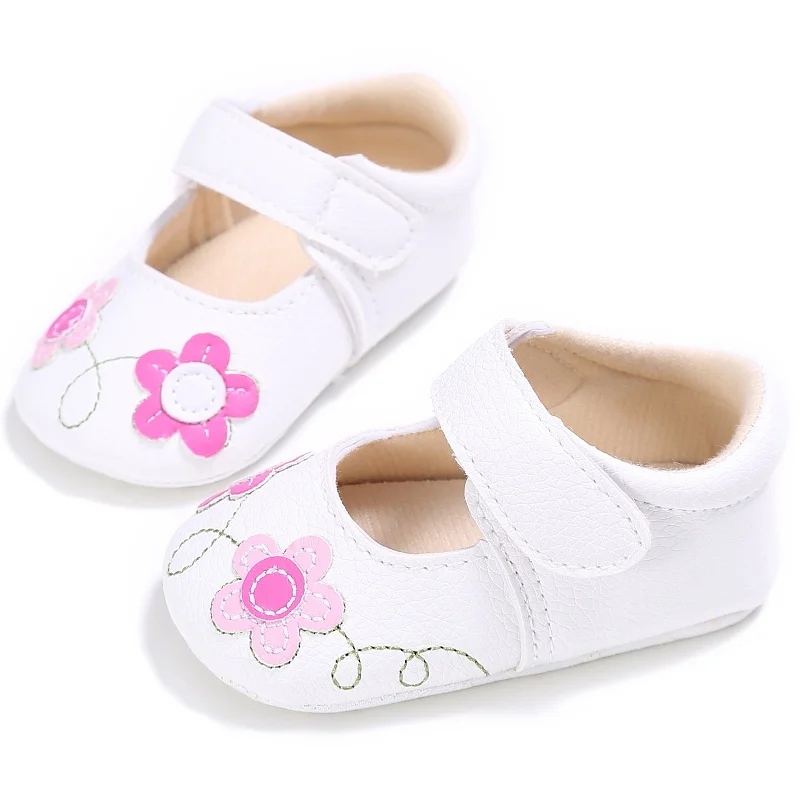 Детские Обувь для девочек Демисезонный сладкий В стиле принцессы цветок младенческой малыша из мягкой искусственной кожи кроватки