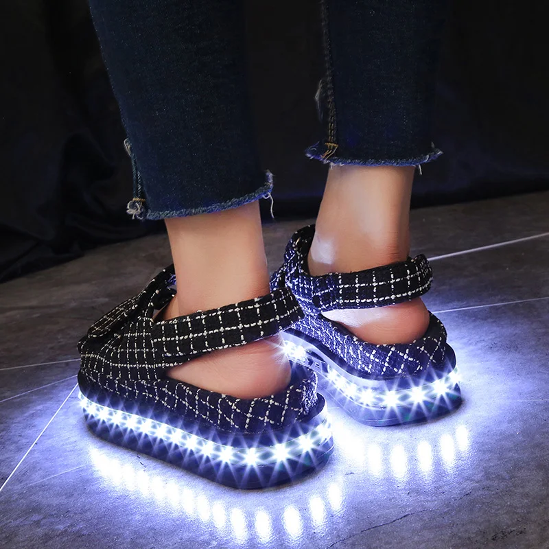 Talons Chaude Marque Mujer Plate Chaussures Moderne Mandalias Sandales Led forme Femmes 2018 Wedge Vente Med D'été Noir Occasionnels qSYaBOq
