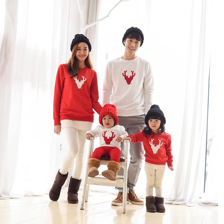 

Christmas Family Look Deer Mommy Me Clothes Matching Family Outfit Mother Daughter Mom Son Father Baby Sweatshirt red white