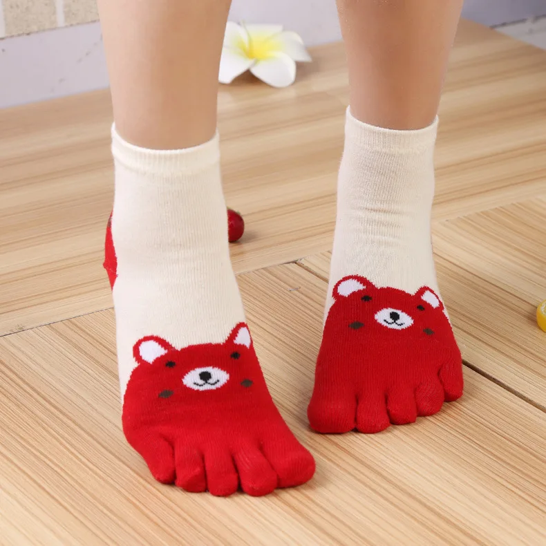Пять пальцев носки Новые Дизайн Милые Носки с рисунком медведя из мультика пять пальцев носки детские носки для девочек и мальчиков Дети