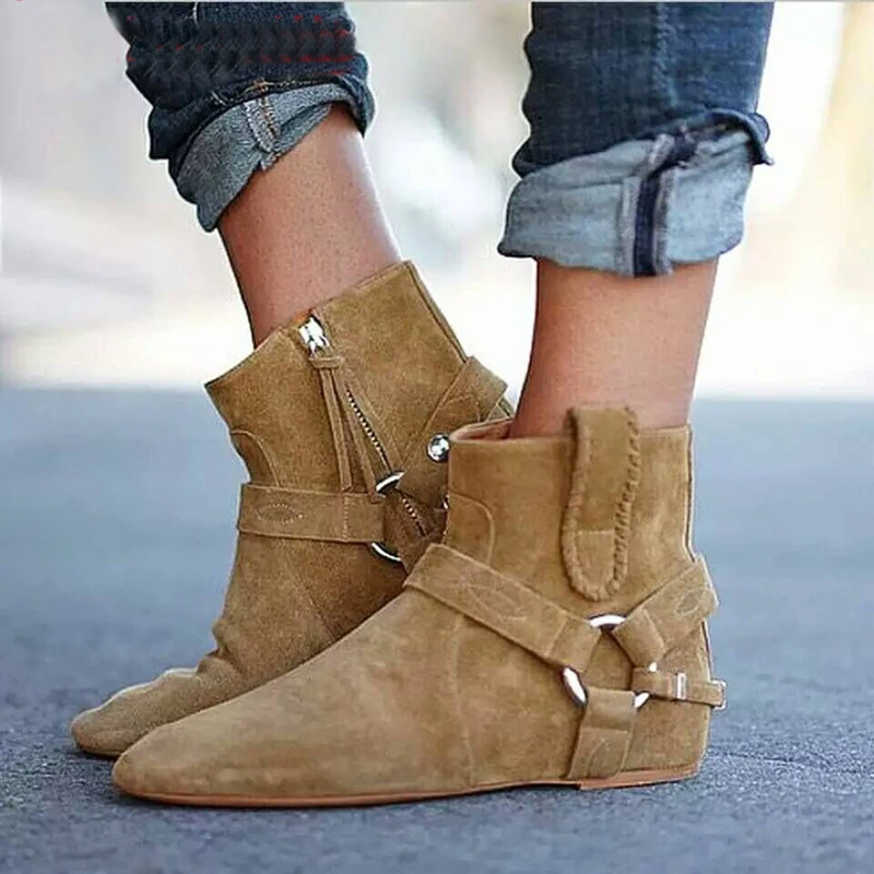 

Fashion Ankle Boots Round Toe Metal Decor Hot Woman Shoes Side Zipper Retro Autumn Winter Short Booties Suede Hommes Chaussures