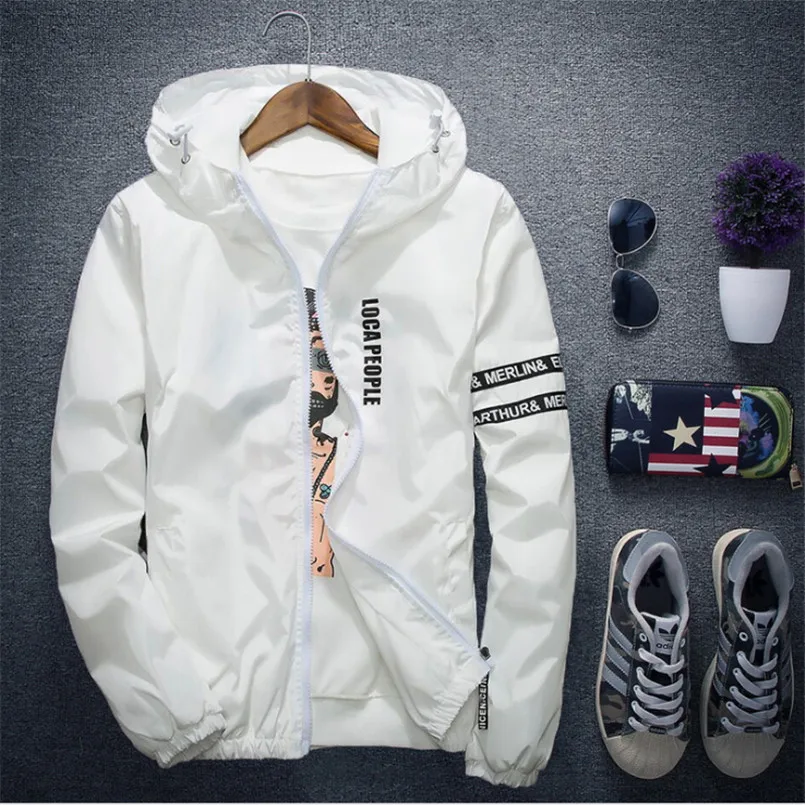 

2018Spring Autumn New Fashion Slim Fit Young Men Hooded Jacket Thin Jackets Brand Casual Windbreaker Top Quality 4 Colors S-4XL