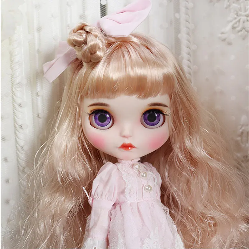 Iris – Premium Custom Neo Blythe Doll with Pink Hair, White Skin & Matte Cute Face 7
