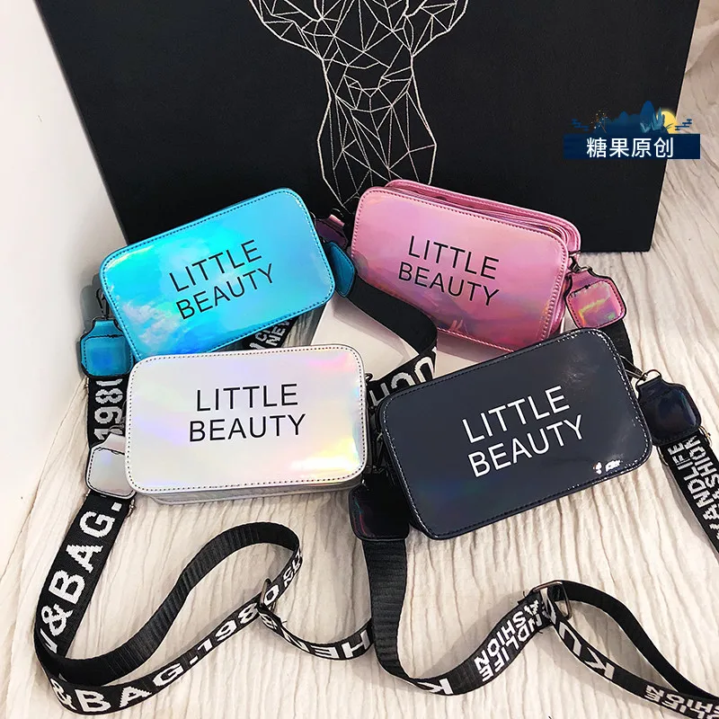 

Small bag female bag 2019 new jelly package Korean version of the tide laser texture small square bag summer Messenger shoulder