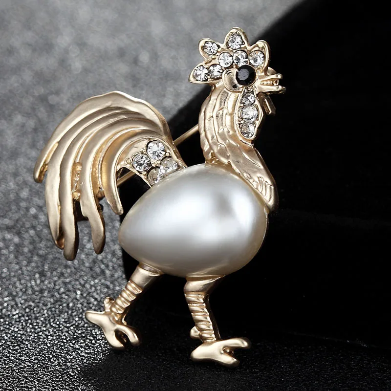 

Perfect Gold Color Cock Animal Brooches For Women Kids Gift Imitation Pearl Scarf Lapel Hijab Pin Ballerina Girls Brooch Joias