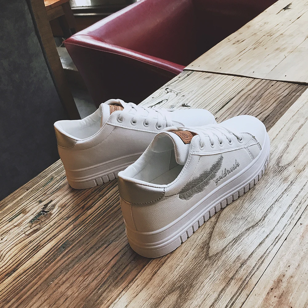 Women Casual Shoes 2018 Spring Summer PU Leather Shoes Woman Platform Lace-Up Fashion Embroidery Breathable Women Sneakers_2108 (10)