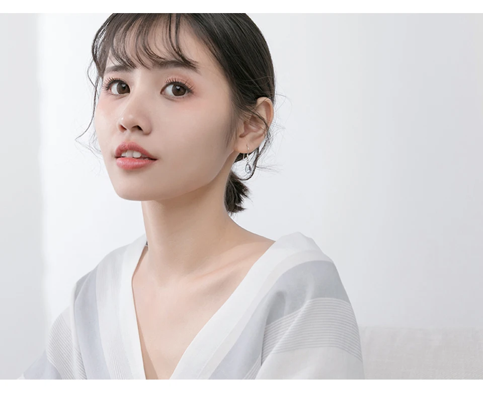 2019 New 925 Silver Earrings Female Fashion Art Blue Drop-Shaped Earring Birthday Gift Temperament Goddess Short Ear Jewelry (5)