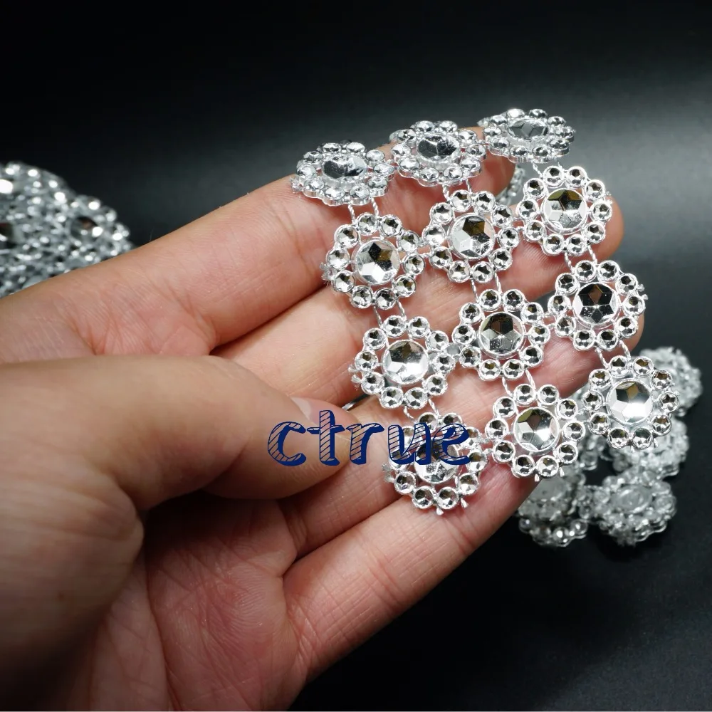 

Silver 1Yards 3rows Daisy Flower Diamond Mesh Bling Crystal Ribbon Wrap Trim Wedding Cake Candle Holder Decoration