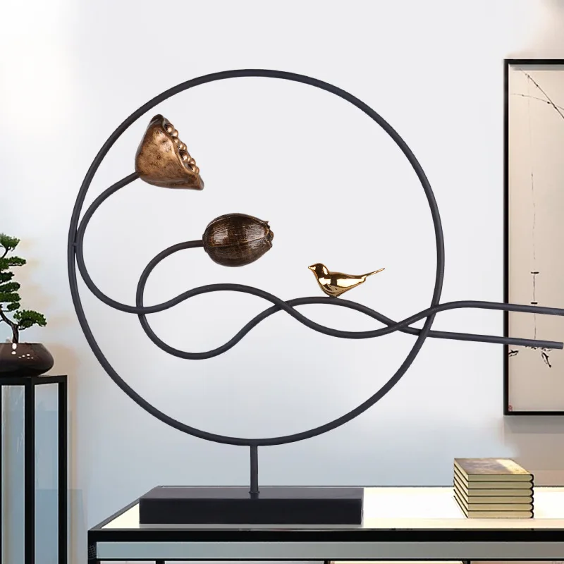 

Inviting Wealth Lotus Iron Figurines Home Table Accessories Modern Livingroom Desktop Ornament Zen Mascot Decoration R1592
