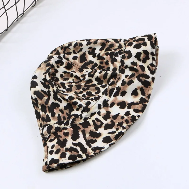 

Summer autumn Leopard hat man female wide brim beach hat casual embroidery women men solid adult caps cover head